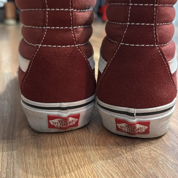 Sk8-Hi Shoe - Picture 5 of 5